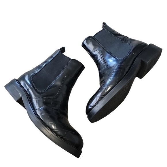 Jeffrey Campbell Black CrocEmbossed Patent Leather Chelsea Ankle Boots Sz 6 - Picture 6 of 9